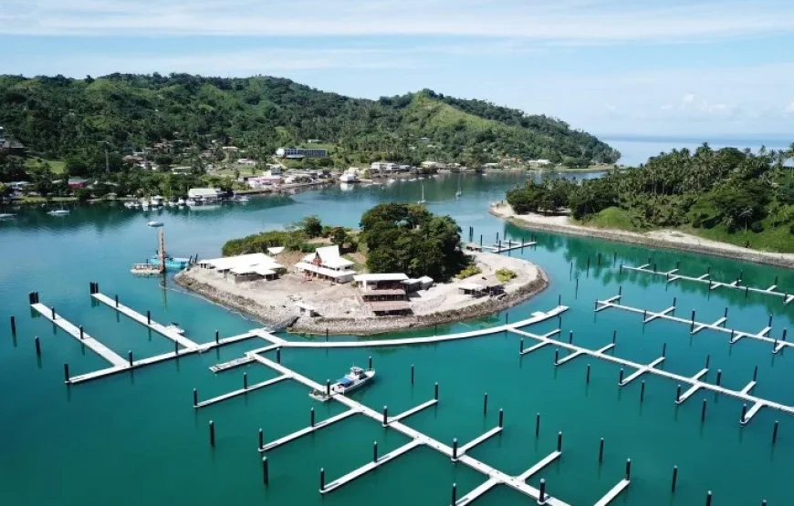 Nawi Island adventure tour