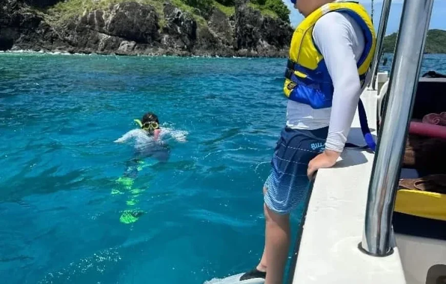 Zigzag Boat Half Day Tour Fiji