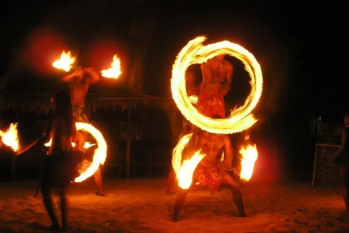 Discover Fiji in One Day: Combo Sightseeing and Island Dinner Cruise